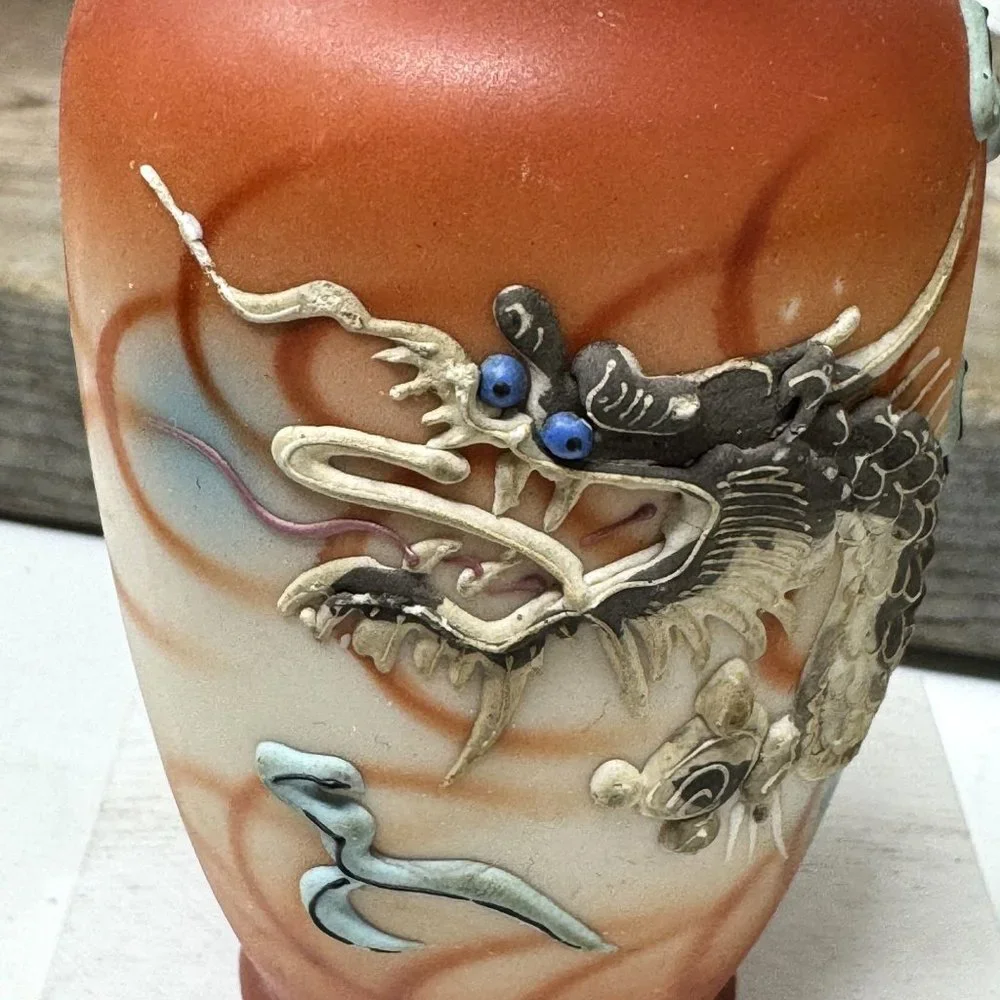 Vtg Japanese Porcelain Small Vase Moriage Raised Dragon Hand Painted